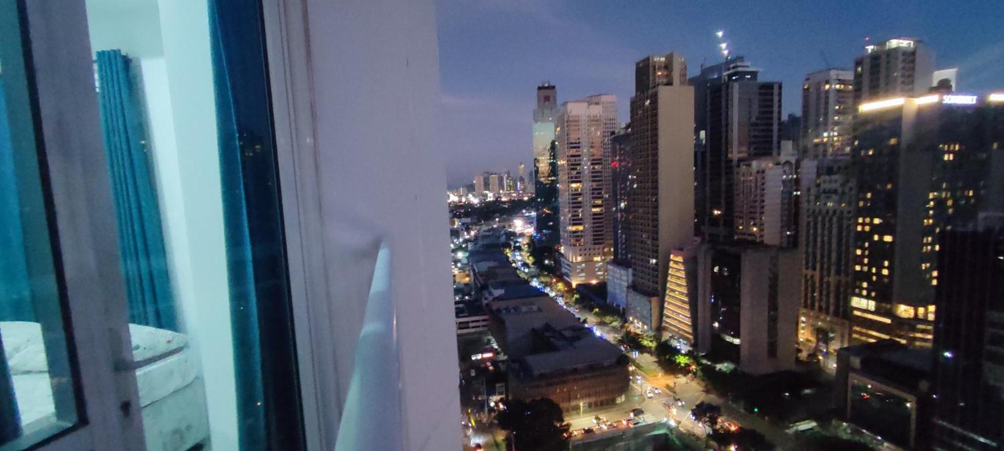 Linda'S Condo Manila Room photo